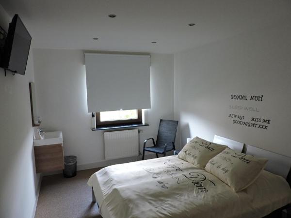 B&B Carpe Diem # Linea Maaseik Exterior foto